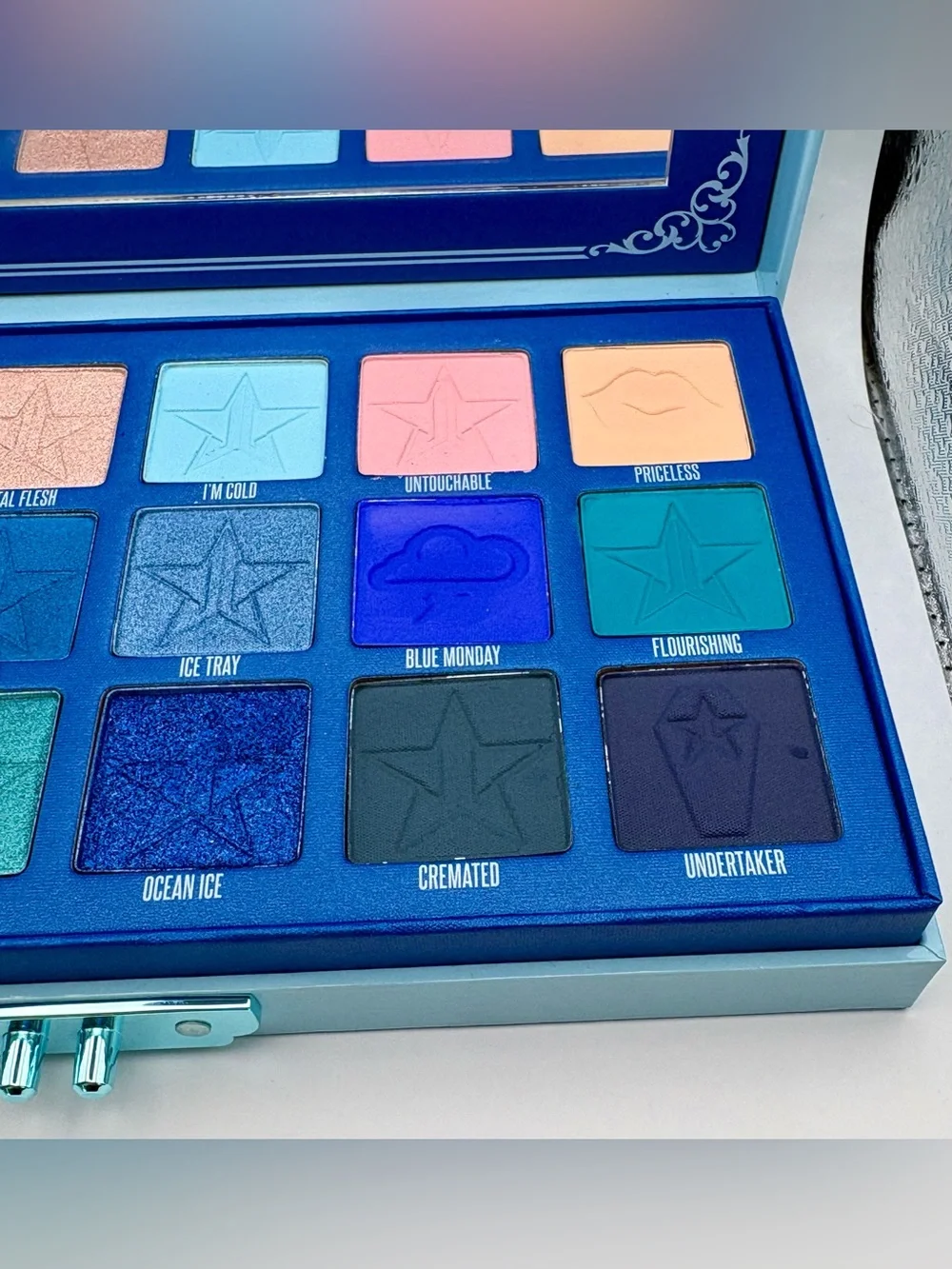 Jeffree Star Cosmetics Blue Blood Eyeshadow Palette Full Size NEW!